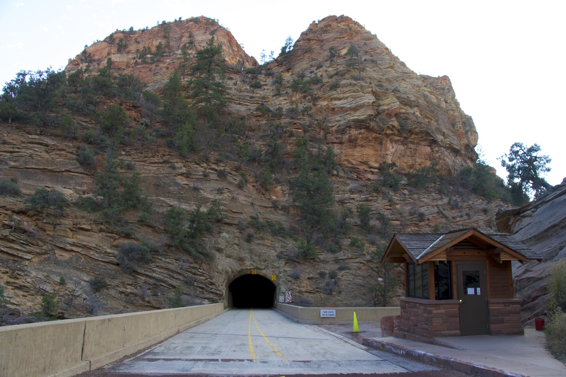 Zion Tunnel - gallery